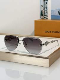 Picture of Louis Vuitton Sunglasses _SKUfw80916559fw